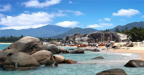 2025年莱阳哪些开店项目值得考虑？方向盘连锁店还有机会吗？