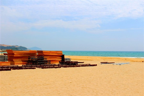 子姜炒腊猪耳朵可以吃吗（子姜炒腊猪耳朵可以吃吗有毒吗）